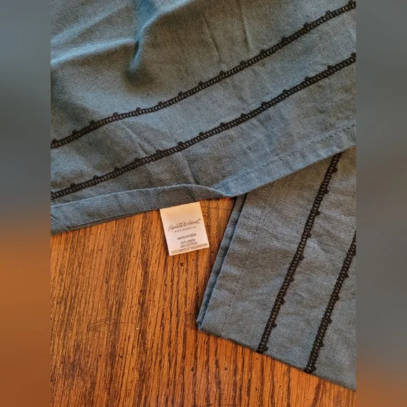 Hearth & Hand w/ Magnolia cloth napkins - Picture 4 of 5